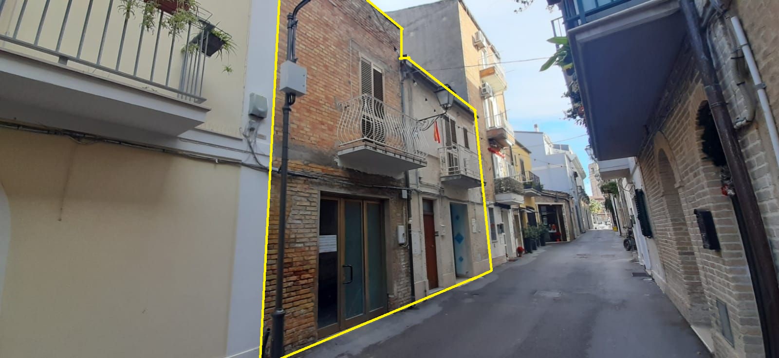 Intero Stabile in Centro Storico.
